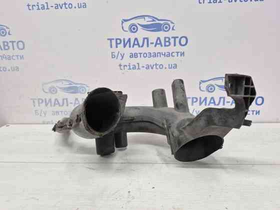 Воздухозаборник Nissan Juke F15 1.6 TURBO MR16DDT 2010 (б/у) Киев