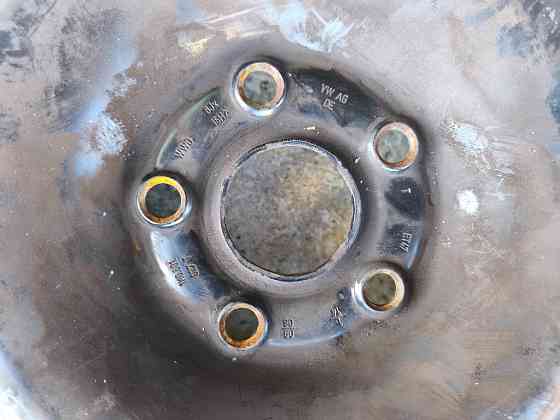 Диск колесный металлический R15 VW Touran 2004-2010 (1K0601027T) Ковель