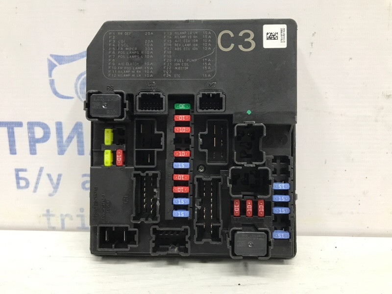 Блок предохранителей Nissan Juke F15 1.6 TURBO MR16DDT 2010 (б/у) Київ - зображення 2