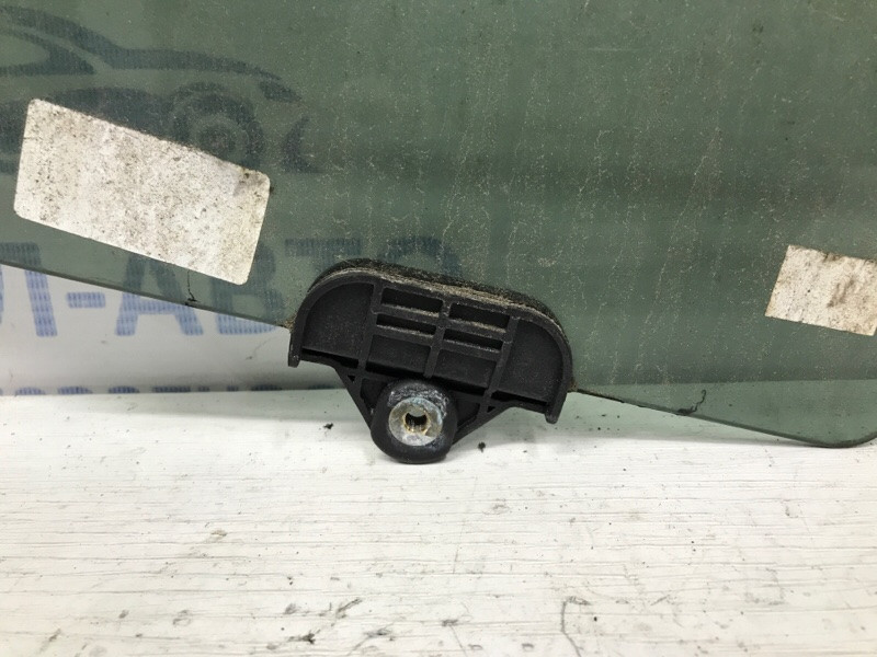 Стекло двери заднее левое Kia Sportage SL 2.0 DIESEL D4HA 2010 (б/у) Киев - изображение 2