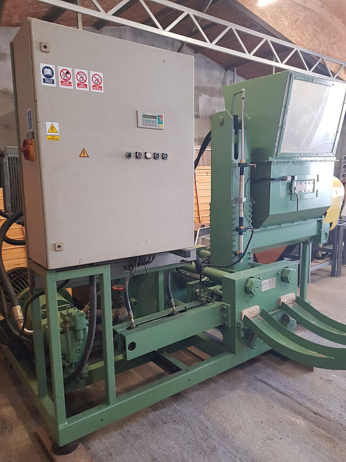 Брикетувальний гідравлічний прес RUF 500 кг.год. Б.У. Німеччина Полтава - зображення 1