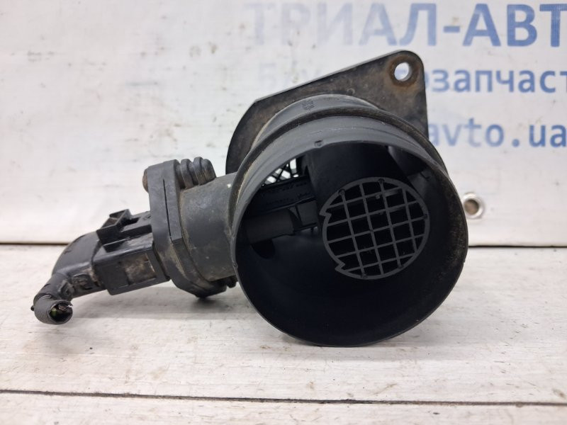 Датчик расхода воздуха Volkswagen Caddy 2K 1.9 DIESEL BJB 2003 (б/у) Киев - изображение 2