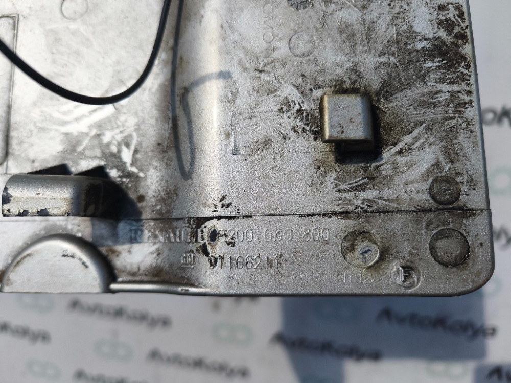 Лючок бензобака Nissan Primastar 2001-2013 (8200030800) Ковель - зображення 3