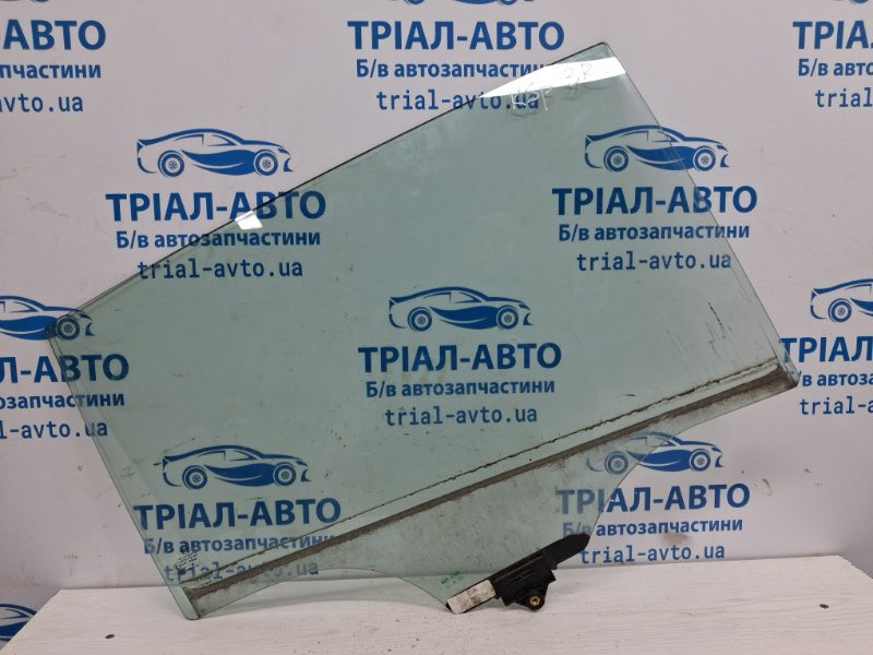 Стекло двери заднее правое Kia Sportage QL 1.7 DIESEL D4FD 2015 (б/у) Київ - зображення 1