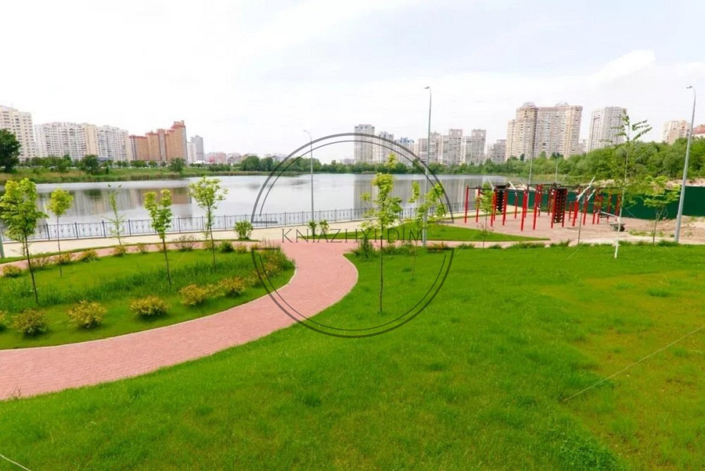 Продажа 3-х к.кв. в ЖК Лебединый, м. Харьковское 5 мин. ходьбы. № 21116833 Киев - изображение 2