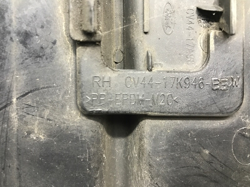 Решетка переднего бампера правая Ford Kuga CBS 2.0 DIESEL 2011 (б/у) Київ - зображення 4