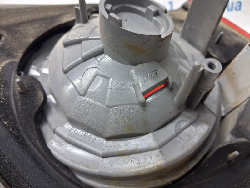 Фонарь задний внутренний правый Honda Civic FD 1.8 БЕНЗИН R18A 2005 (б/у) Київ - зображення 6