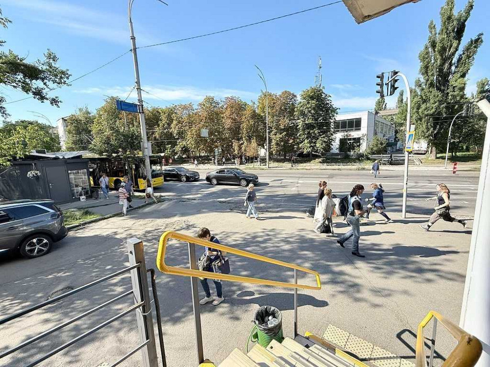 долгосрочная аренда торговые площади Киев, Соломенский, 68000 грн./мес. Киев - изображение 4