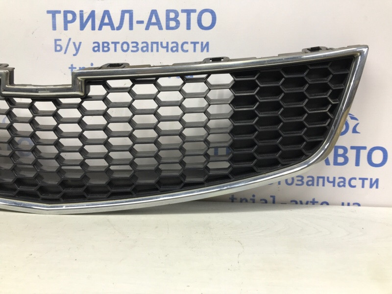 Решетка радиатора Chevrolet Cruze 2009-2016 96850786 (Арт. 55296) Київ - зображення 3