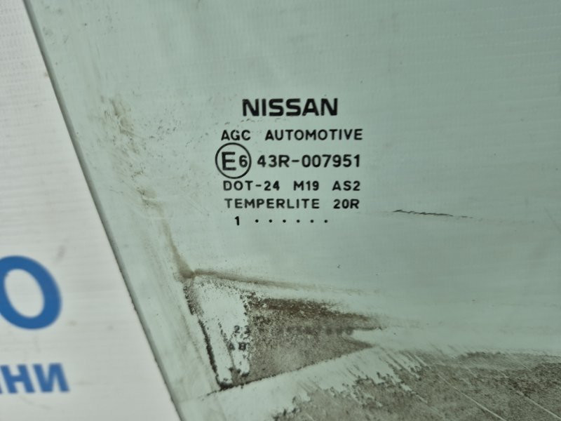 Стекло двери переднее правое Nissan Juke F15 1.6 TURBO MR16DDT 2010 (б/у) Київ - зображення 3