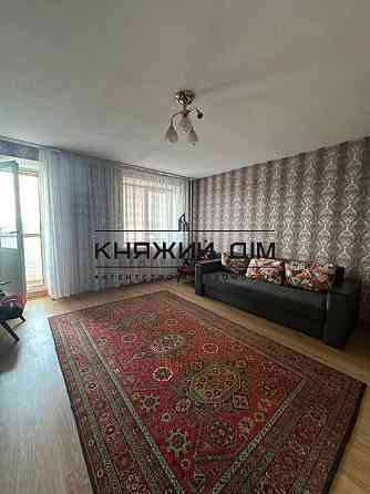 Оренда 3-х кімнатної роздільної квартири на Мінському масиві. Код об'єкта: 11198323 Київ