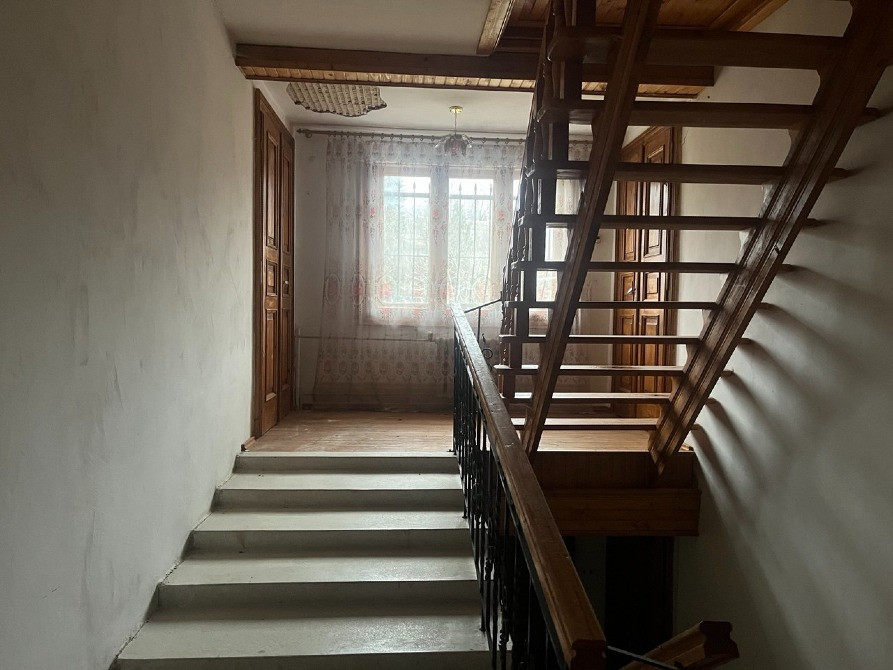 Котедж в центрі Яремче 240 м2 Яремче - зображення 5