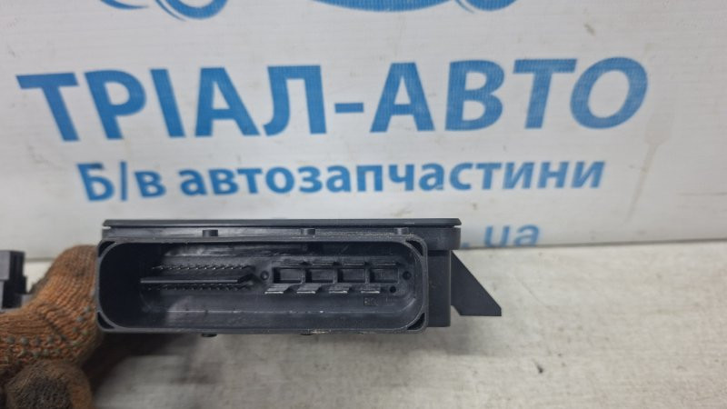 Блок управления ручником Jeep Cherokee KL 2.4 БЕНЗИН ED6 2013 (б/у) Киев - изображение 3