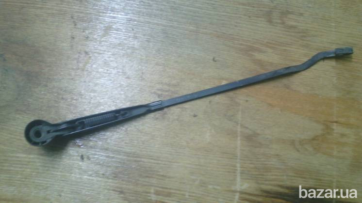 Кронштейн склоочисника правий 90034415 Опель Аскона оригінал Винница - изображение 1