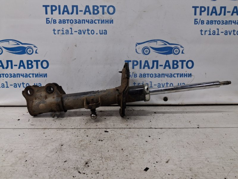 Амортизатор передний левый SsangYong Korando C200 2.0 DIESEL D20DT 2010 (б/у) Киев - изображение 1