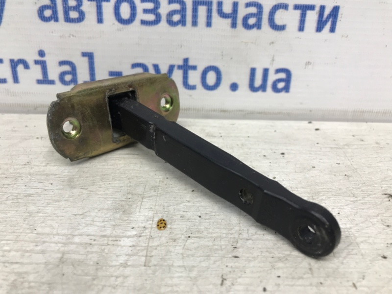 Ограничитель двери передний левый Mitsubishi Pajero Sport K9 2.5 DIESEL 4D56 1996 (б/у) Киев - изображение 3