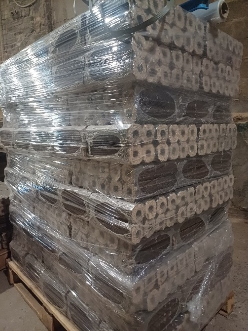 Продам деревний брикет Піні-кей ( Pini-kay ) Киев - изображение 4