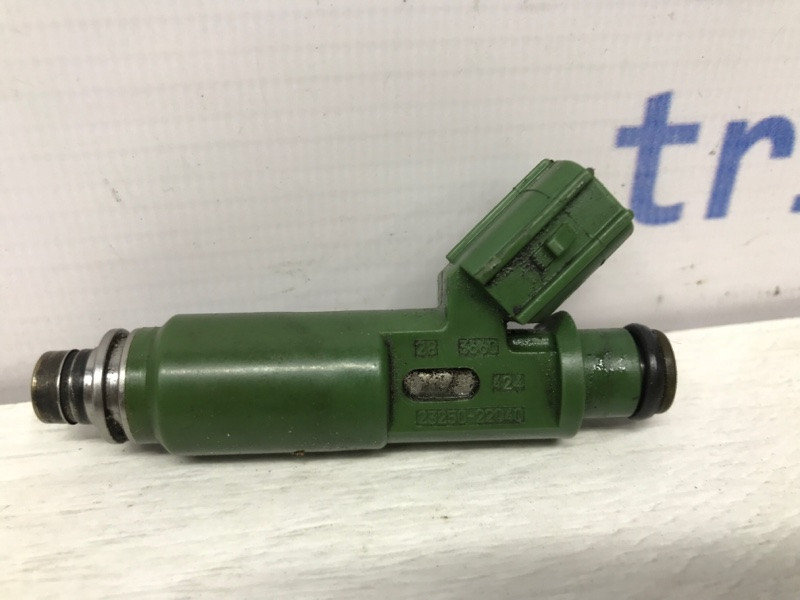 Форсунка топливная Toyota Avensis T25 1.8 БЕНЗИН 1ZZFE 2002 (б/у) Київ - зображення 3