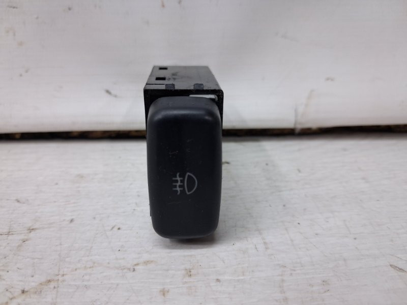 Кнопка противотуманок Mitsubishi Pajero Wagon 3 3.2 ДИЗЕЛЬ 4M41 1999 (б/у) Киев - изображение 1