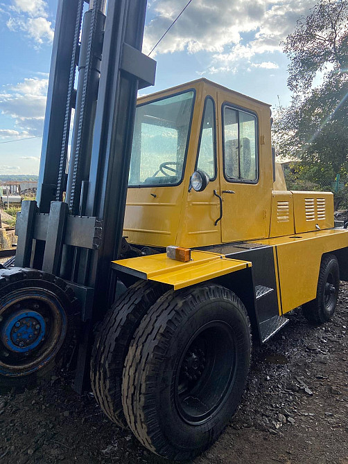 Продам Львівський навантажувач дизельний двигун Д240(мтз80) вантажопідйомністю 7т після повного капі Львів - зображення 1