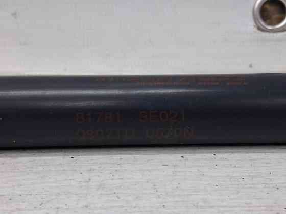 Амортизатор крышки багажника Kia Sorento 2002-2011 817713E021 (Арт. 67078) Київ