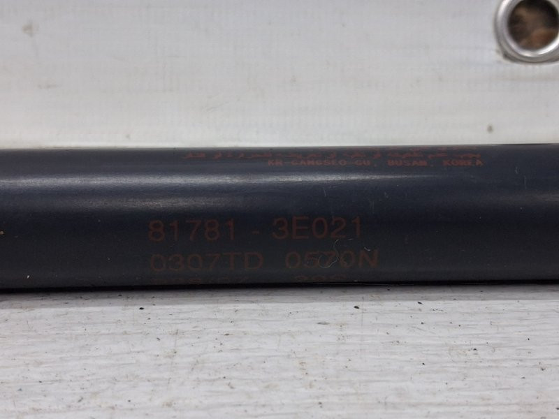 Амортизатор крышки багажника Kia Sorento 2002-2011 817713E021 (Арт. 67078) Київ - зображення 4