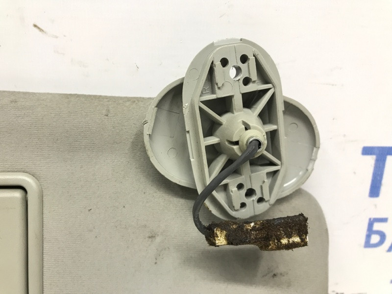 Козырек солнцезащитный правый Toyota Avensis T25 2.0 DIESEL 1CDFTV 2002 (б/у) Киев - изображение 2