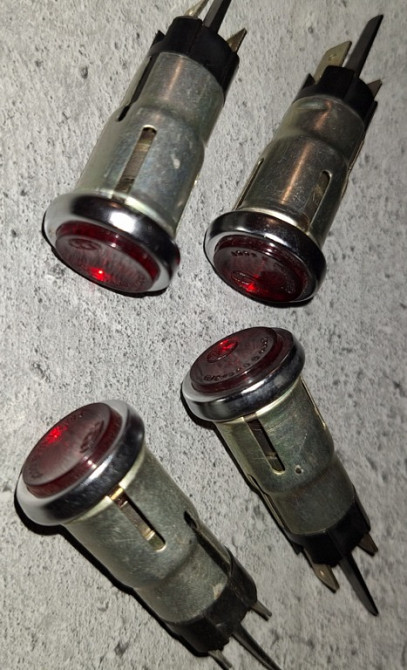 Ліхтар контрольної лампи ПД20-Д1 Суми - зображення 1