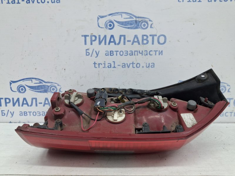 Фонарь задний внешний левый Hyundai Tucson JM 2.0 DIESEL D4EA 2004 (б/у) Киев - изображение 7