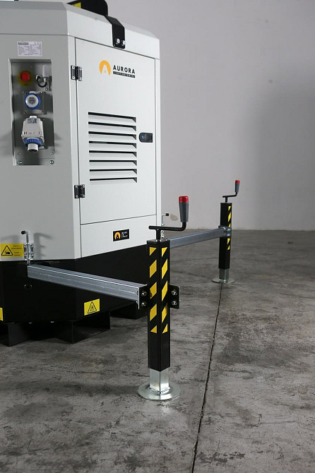 Освітлювальна вишка AURORA Gamma в комплекті з генератором Київ - зображення 4