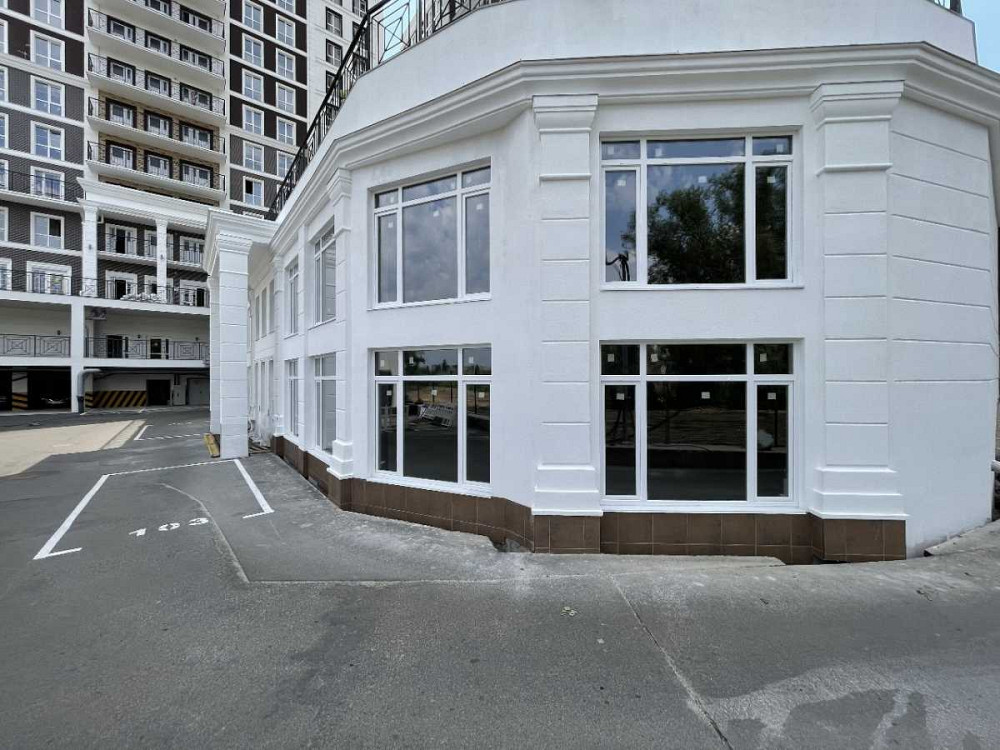 долгосрочная аренда торговые площади Киев, Голосеевский, 6500 $/мес. Киев - изображение 1