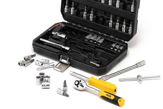 Набор инструментов MASTERTOOL ¼" 46 шт 4-14 мм CrV 46 шт кейс с металлическими замками 78-2047 Харків