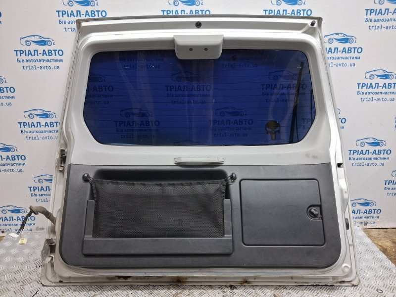 Крышка багажника Mitsubishi Pajero Wagon 3 3.2 ДИЗЕЛЬ 4M41 1999 (б/у) Киев - изображение 10