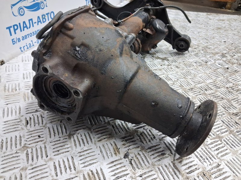 Редуктор передний Mitsubishi Pajero Wagon 3 3.2 ДИЗЕЛЬ 4M41 1999 (б/у) Київ - зображення 4