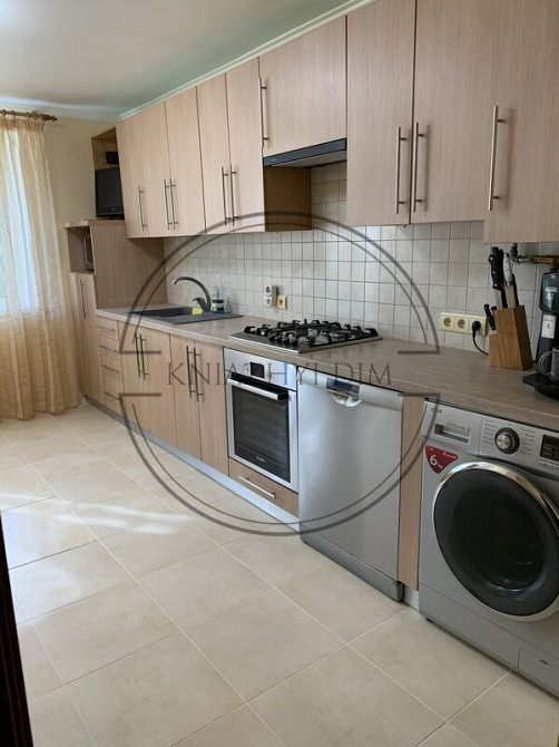 Продається гарний 3-поверховий будинок в Княжичах. №2211641 Київ - зображення 9