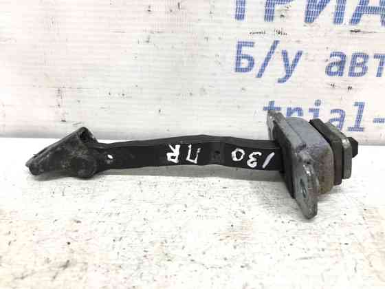 Ограничитель двери передний правый Hyundai I30 FD 1.6 2007 (б/у) Київ