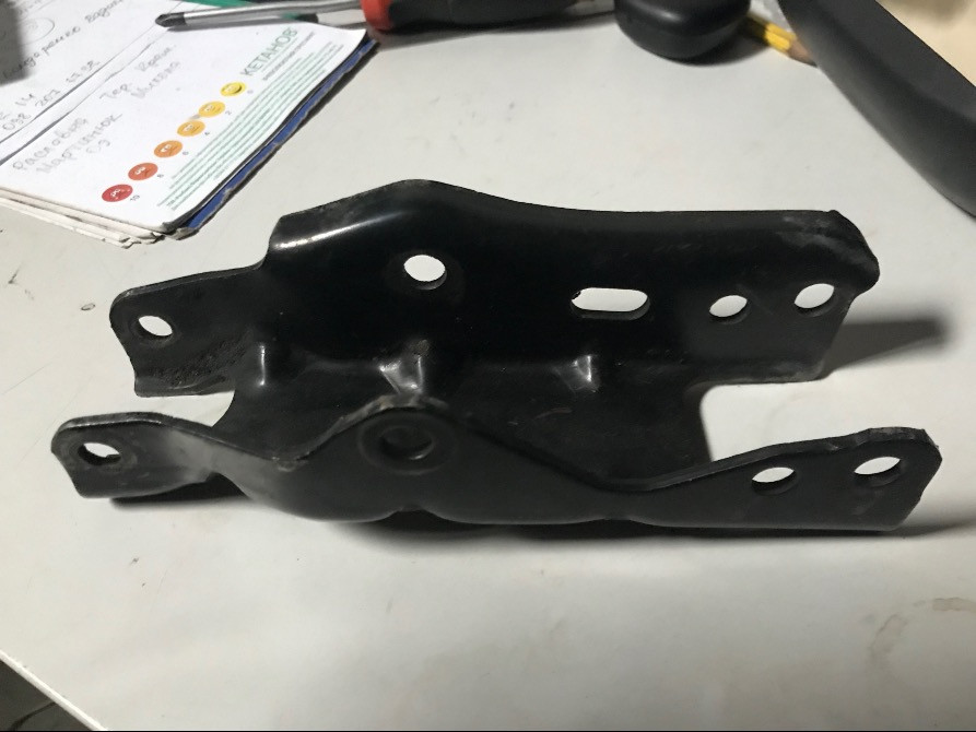 Бу кронштейн задней опоры двигателя Renault 7700419509 Kangoo Megane Clio Кропивницкий - изображение 1