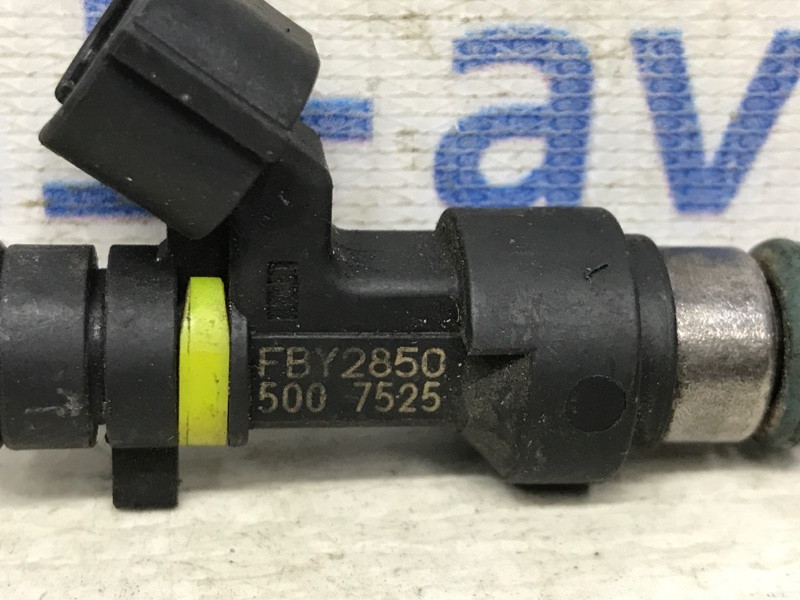 Форсунка топливная Nissan Qashqai J10 2.0 БЕНЗИН MR20DE 2006 (б/у) Київ - зображення 2