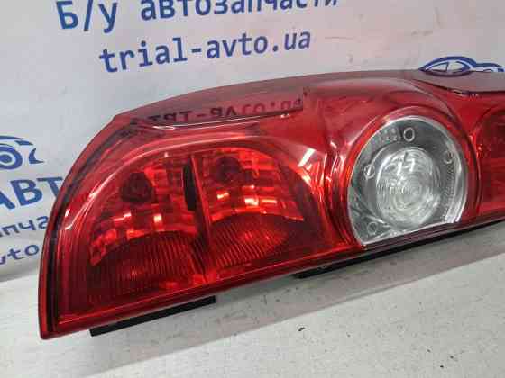 Фонарь задний внешний левый Fiat Doblo 2 1.6 ДИЗЕЛЬ MULTIJET 2010 (б/у) Київ