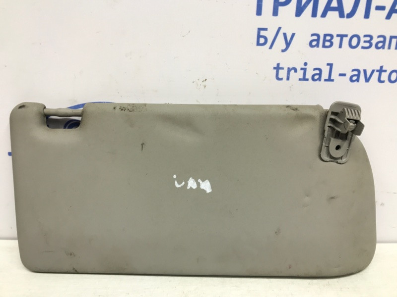 Козырек солнцезащитный правый Nissan Navara D40 2.5 DIESEL YD25DDTI 2004 (б/у) Киев - изображение 1