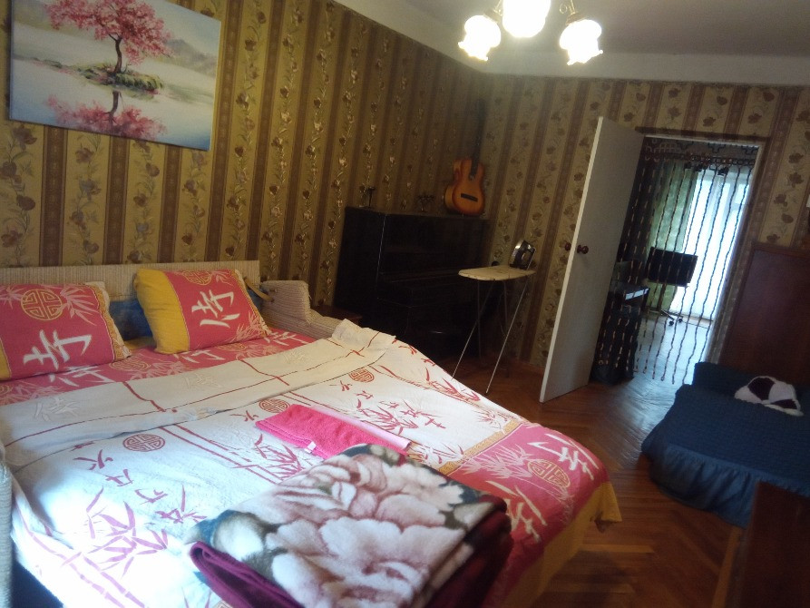 Сдам без комиссии квартиру в Киеве. Своя 3к квартира, аренда длительно и посуточно. М. Левобережная Київ - зображення 3