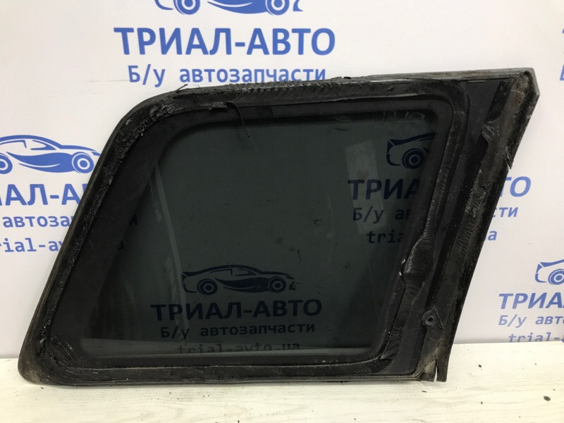 Стекло в кузов заднее левое Mitsubishi Outlander CU 2.4 БЕНЗИН 4G69 2003 (б/у) Київ - зображення 2
