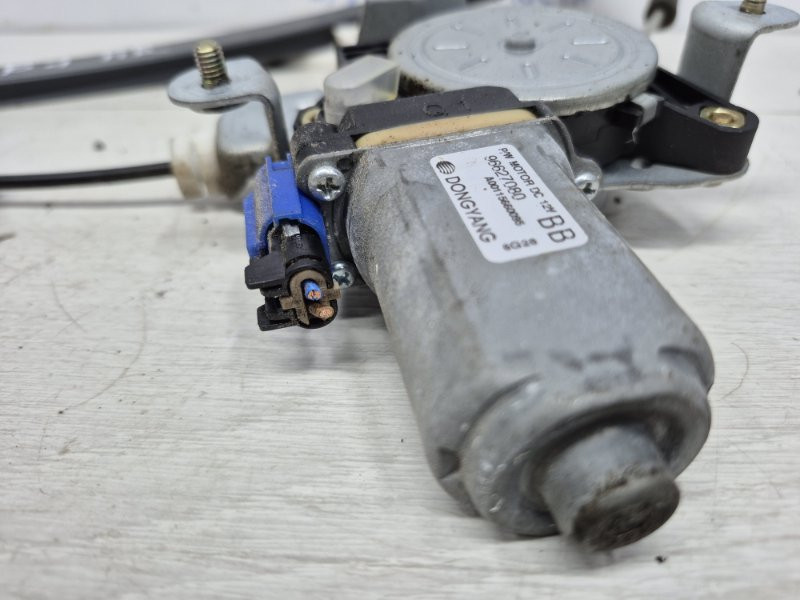 Стеклоподъемник передний правый Chevrolet Captiva C100 2.4 БЕНЗИН Z24SED 2006 (б/у) Київ - зображення 3