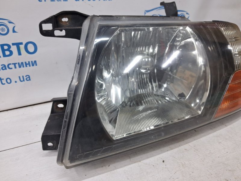 Фара левая галоген Mitsubishi Pajero Wagon 3 3.2 ДИЗЕЛЬ 4M41 1999 (б/у) Київ - зображення 2