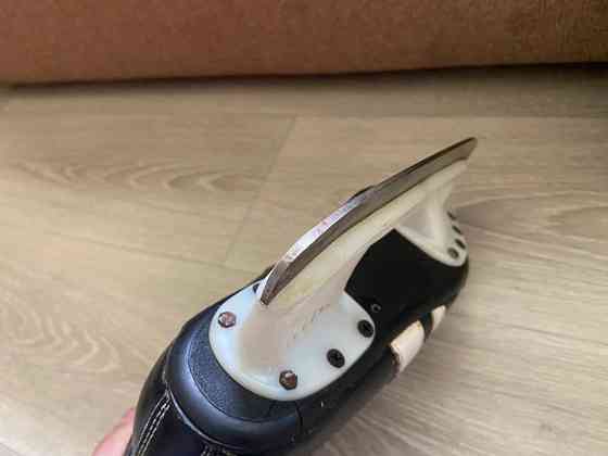 ПРОДАЮ КОВЗАНИ (коньки, ринвиці, крижиці, леза) — хокейні «ВІСТІ». Розмір ~38-40. Полтава