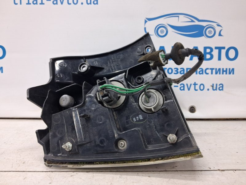 Фонарь задний внешний правый Mitsubishi Outlander XL 2.4 БЕНЗИН 4B12 2007 (б/у) Киев - изображение 4