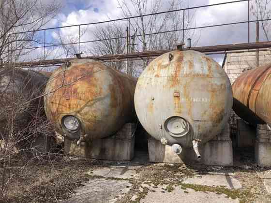 Продаж б/у ємностей (резервуарів) Долинская