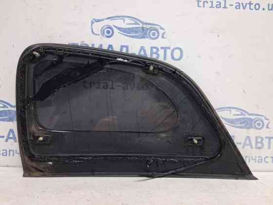 Стекло в кузов заднее левое Hyundai Tucson JM 2.0 DIESEL D4EA 2004 (б/у) Киев