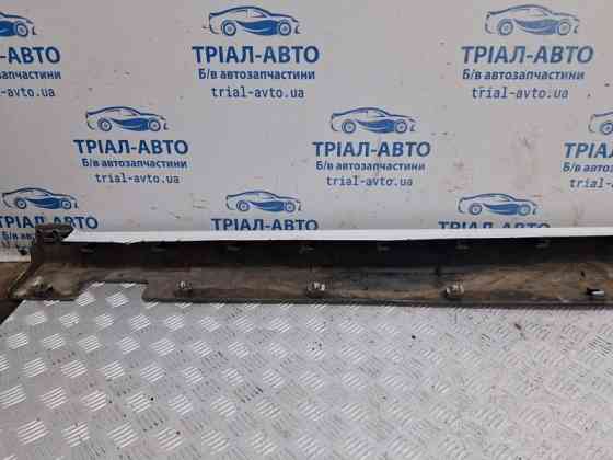 Накладка порога внешняя правая Hyundai Ioniq 2016- 87752G2000WAW (Арт. 80527) Киев