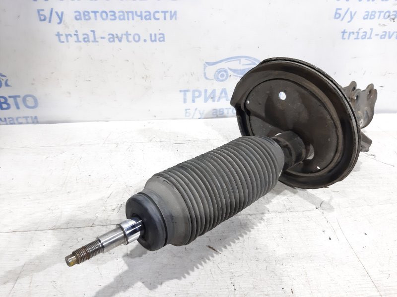 Амортизатор передний правый Hyundai Elantra HD 2.0 2007 (б/у) Киев - изображение 2